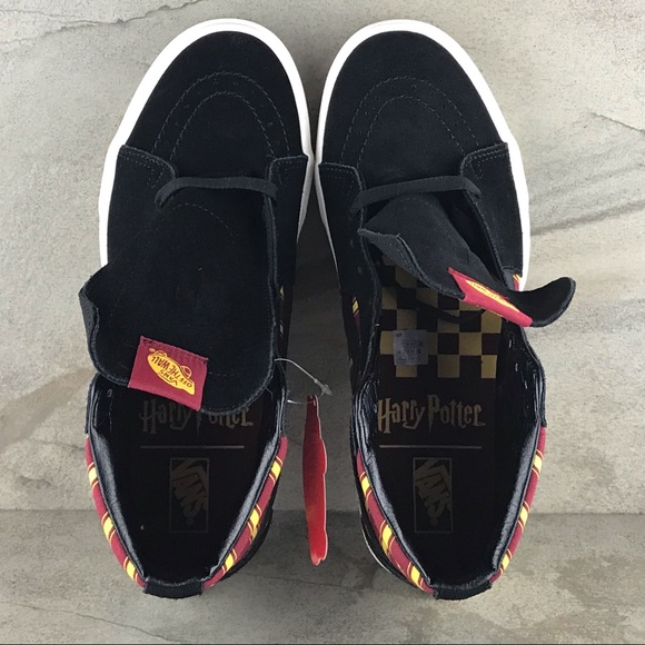 Vans Sk8 Hi Harry Potter Gryffindor Sneakers - Picture 7 of 12